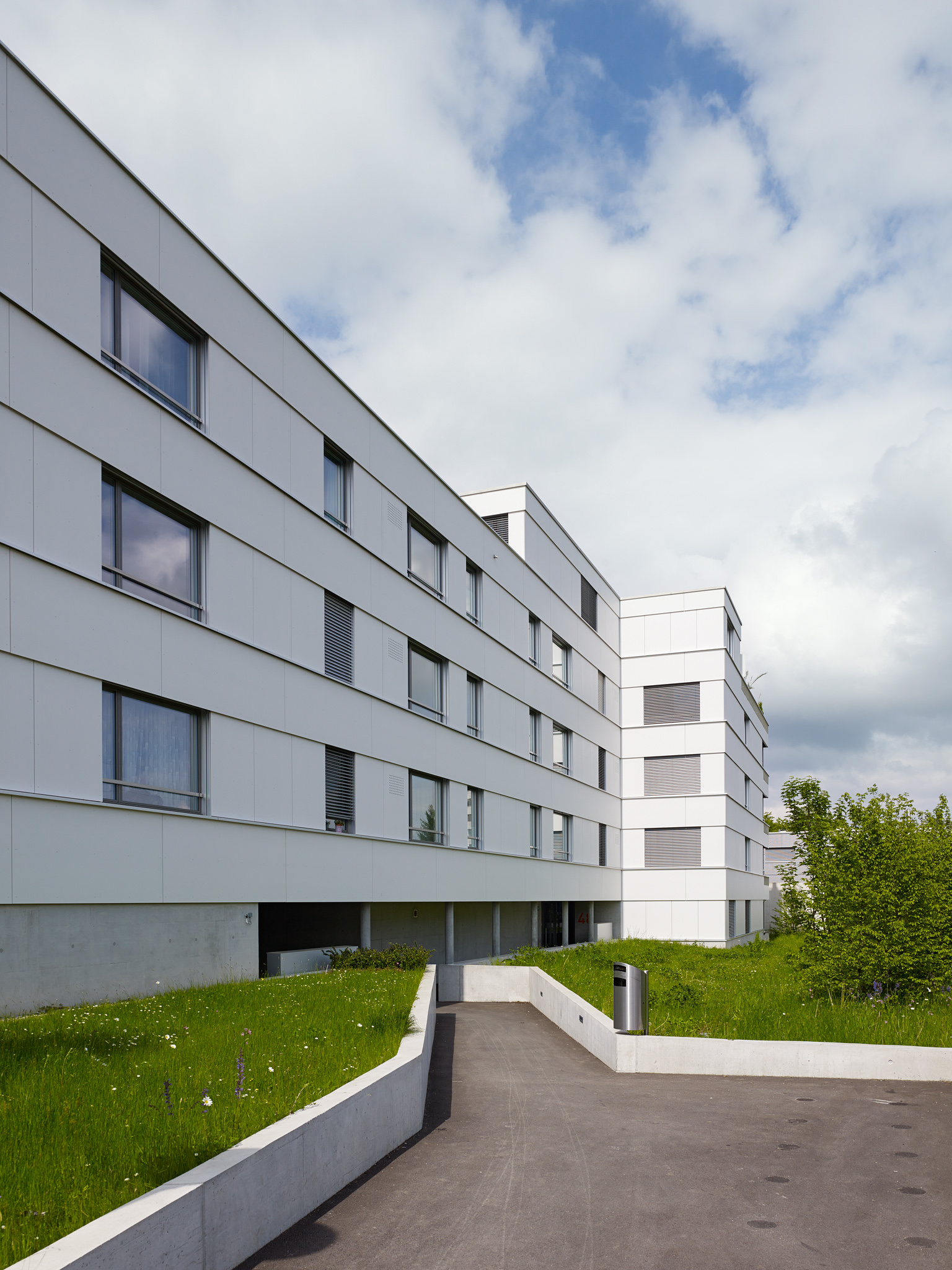 E14497 Alpa 044522 IPAD